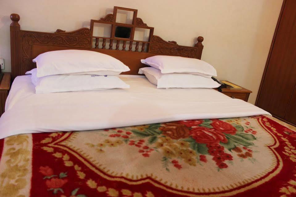 Hotel Siddhartha Hyderabad Eksteriør bilde