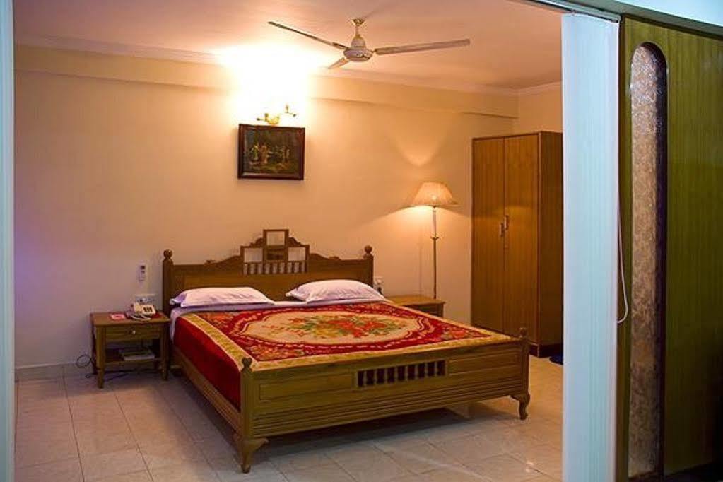 Hotel Siddhartha Hyderabad Eksteriør bilde